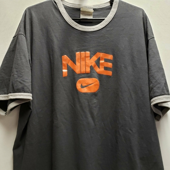 Nike Other - Nike vintage 2000s Y2K mens/unisex XXL grey tag ringer style graphic tee shirt